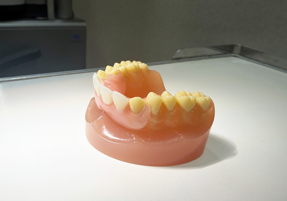 入れ歯の写真